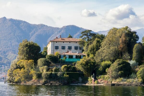 Hotel Villa Carlotta Romantic Escape: Stunning Lake Como Getaway