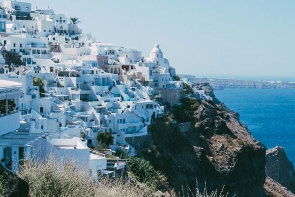 Oia Mare Villas: Stunning Santorini Paradise Travelers Love